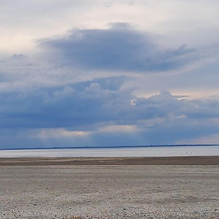 Le Lac Cherrueix 외부 사진